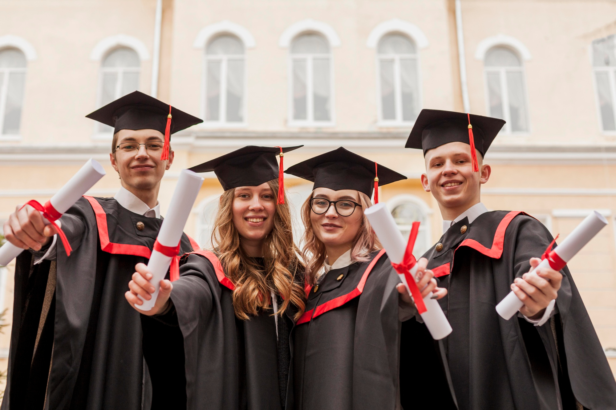 
<span>Popular Global Universities</span>
